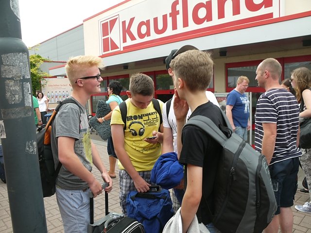 Abfahrt der Ministranten