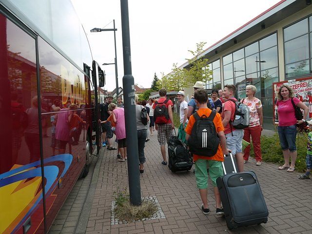 Abfahrt der Ministranten