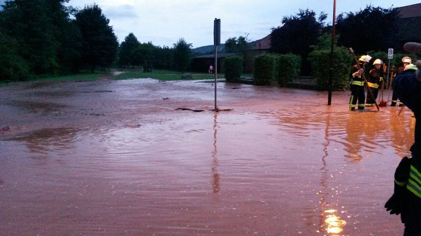 Unwetter in Gro&szlig;t&ouml;pfer