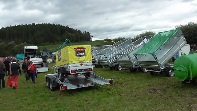Erster Tag Bauernmarkt in Kallmerode