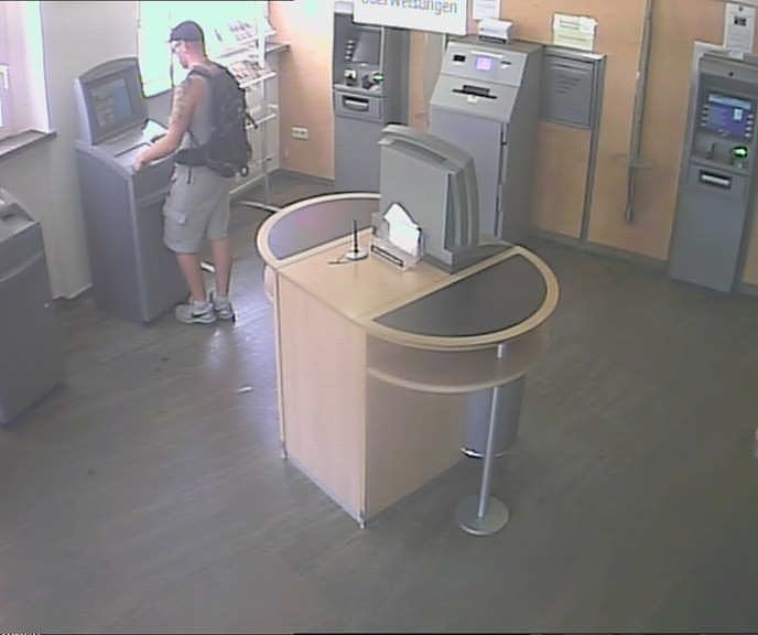 Wer kennt diesen Mann?