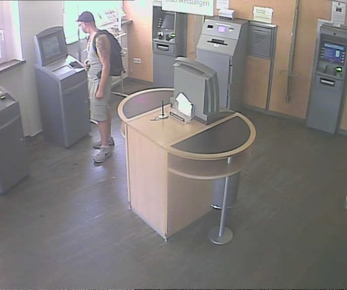 Wer kennt diesen Mann?