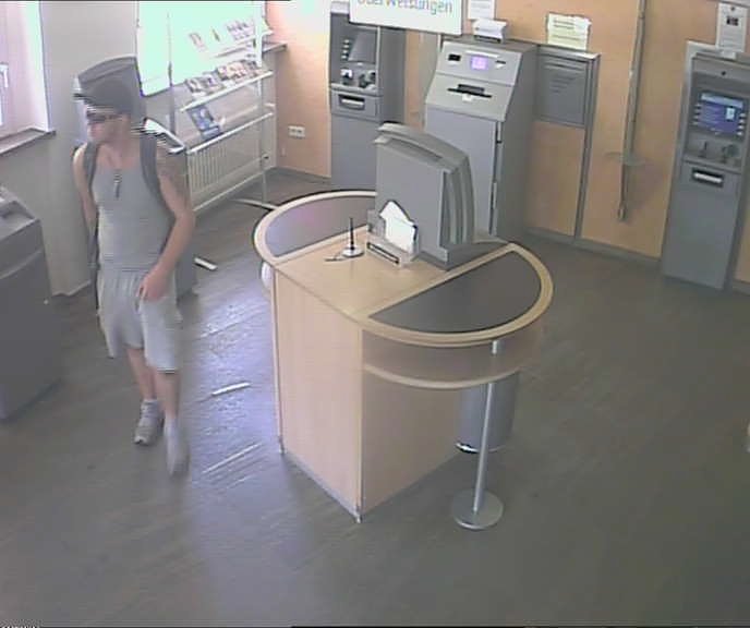 Wer kennt diesen Mann?