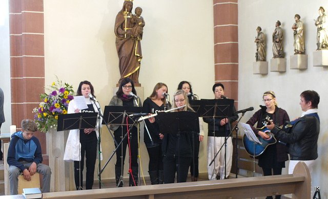 Erntedank-Familiengottesdienst in Beuren