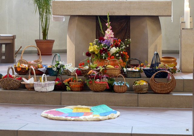 Erntedank-Familiengottesdienst in Beuren