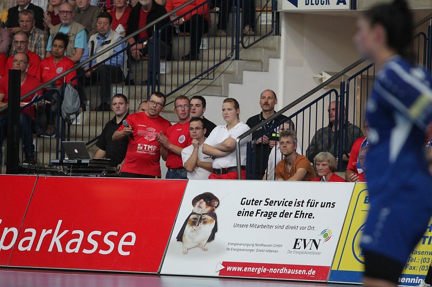 THC gewinnt erstes Champion League Spiel klar mit 33:20