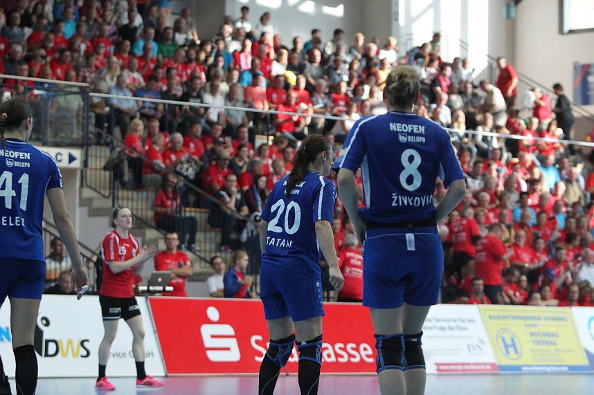 THC gewinnt erstes Champion League Spiel klar mit 33:20