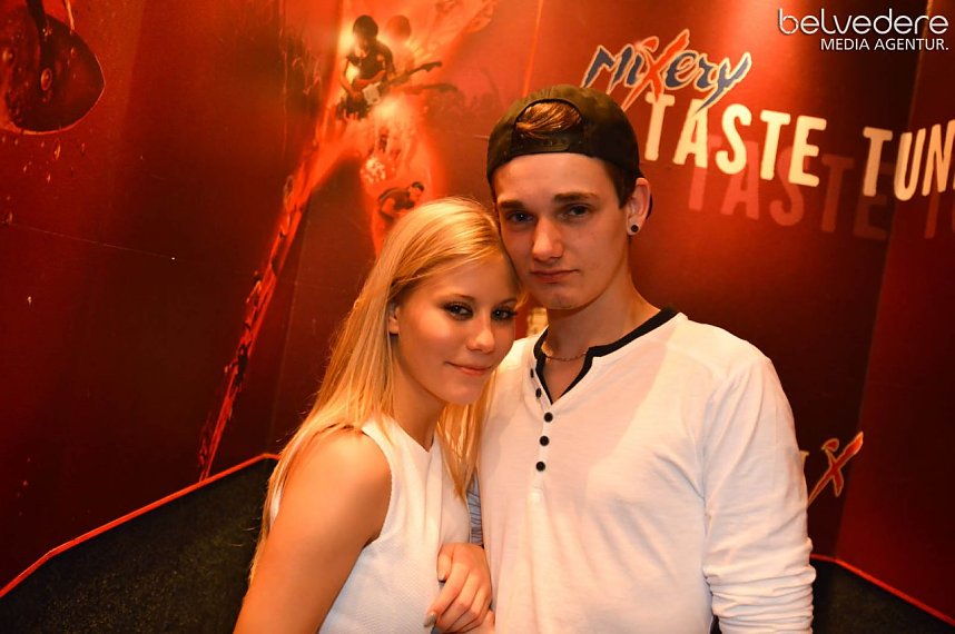 Party im Nordh&auml;user Sax