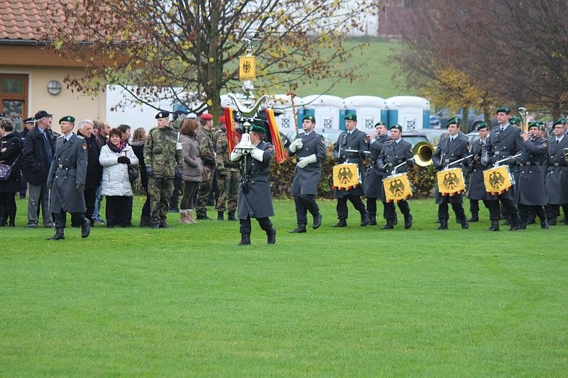Neuer Lehrgang in Oberspier vereidigt