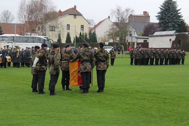 Neuer Lehrgang in Oberspier vereidigt