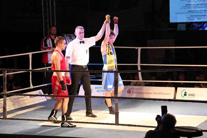 Boxnacht mit einem klaren Sie f&uuml;r den Nordh&auml;user Sportverein