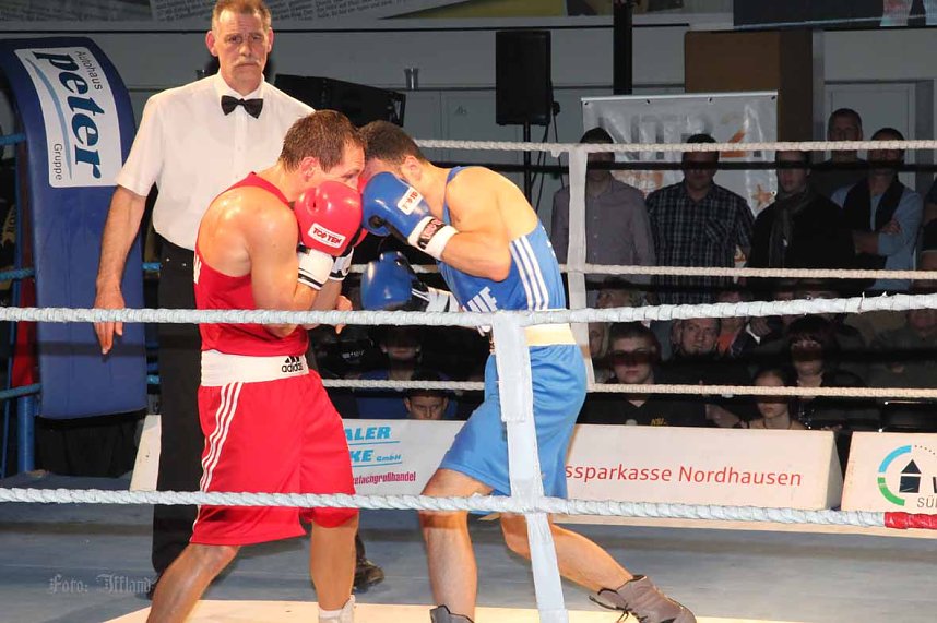 Boxnacht mit einem klaren Sie f&uuml;r den Nordh&auml;user Sportverein