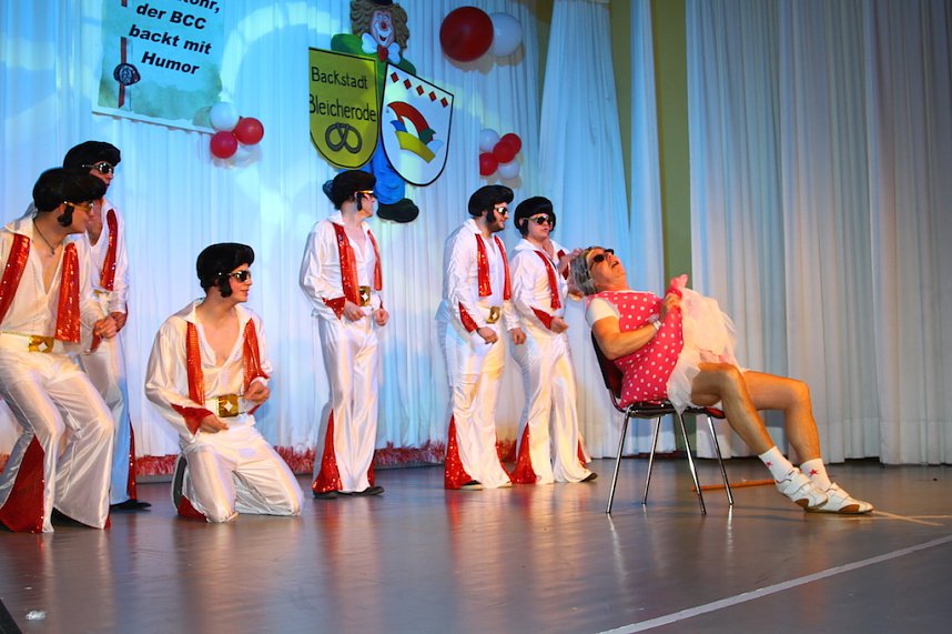 Zum 8. M&auml;nnerballettwettbewerb des BCC im Bleicher&ouml;der Kulturhaus sollte es zum Kopf an Kopf Tanzen kommen