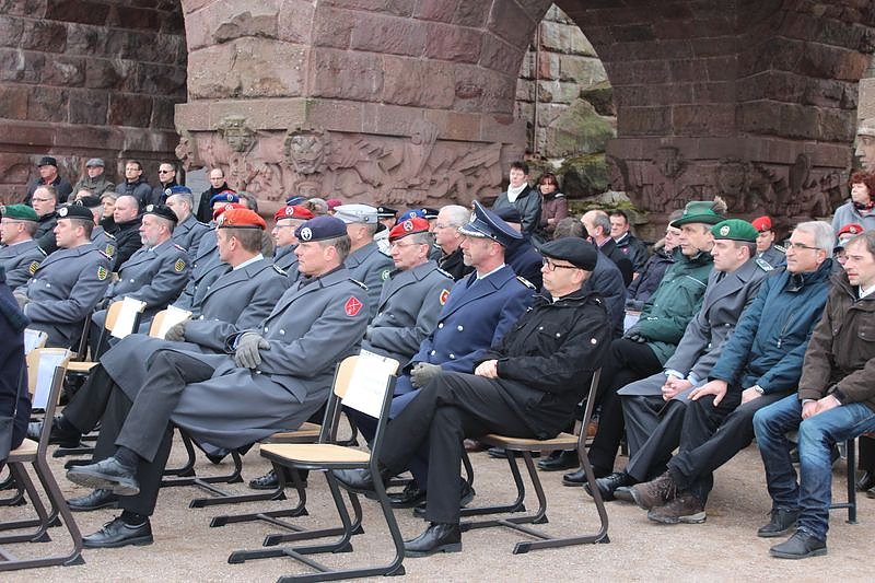 Es war eine wundersch&ouml;ne Zeit - Kommando&uuml;bergabe am Kyffh&auml;user