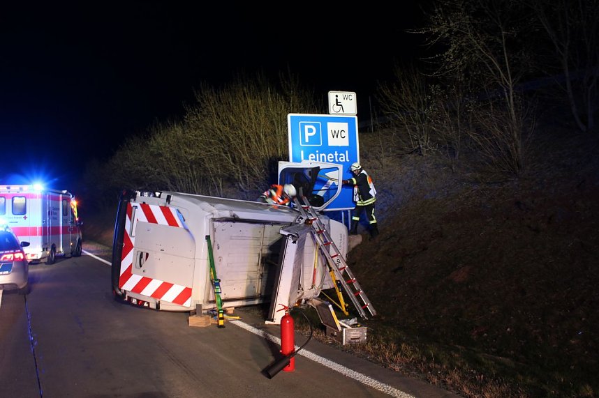 Unfall auf der Autobahn A 38