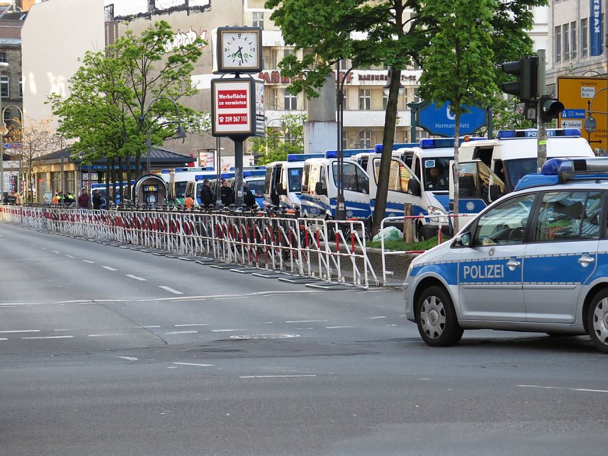 Revolution&auml;re 1. Mai Demo