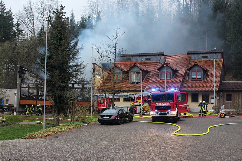 Feuer am Neun Brunnen
