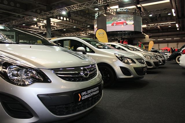 Peter-Gruppe auf der 9. Automobilmesse Erfurt