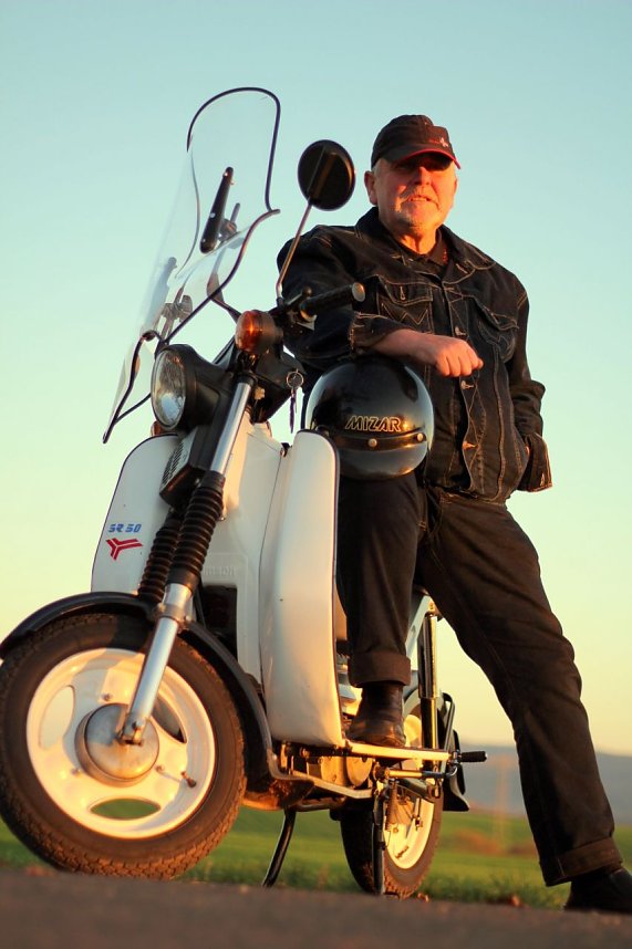 Alte Zweir&auml;der in Glanz