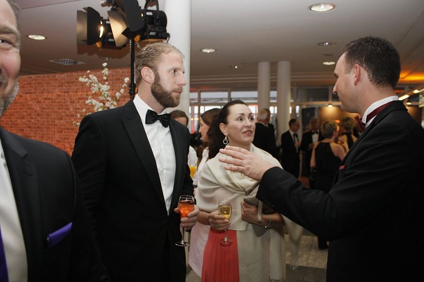 21. Fr&uuml;hlingsball im Autohaus Peter