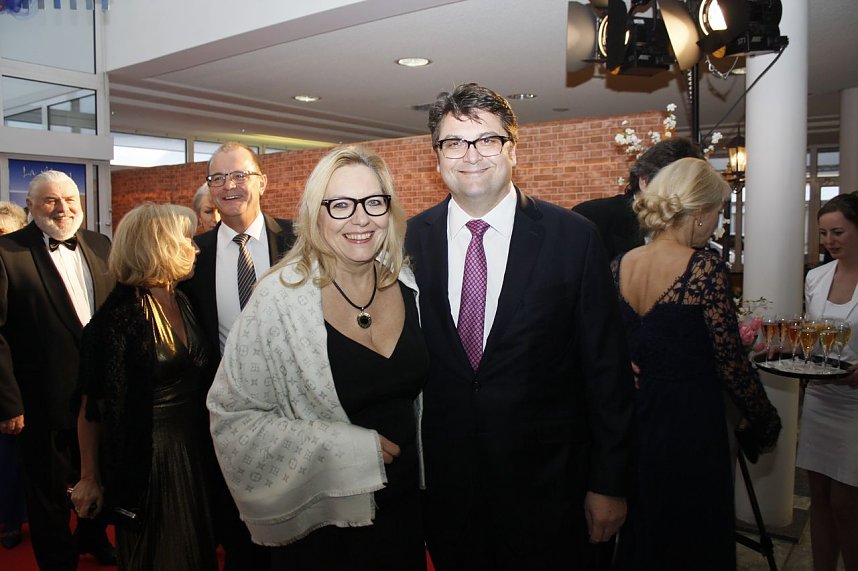 21. Fr&uuml;hlingsball im Autohaus Peter