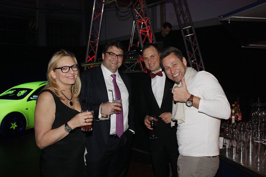 21. Fr&uuml;hlingsball im Autohaus Peter