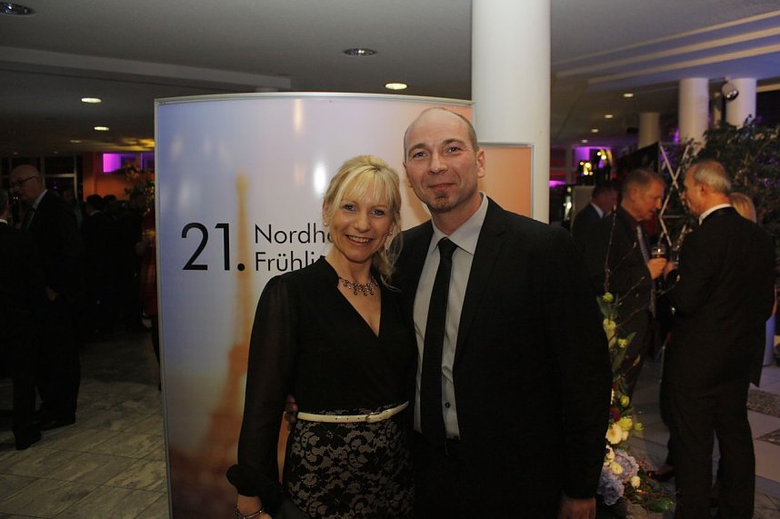 21. Fr&uuml;hlingsball im Autohaus Peter