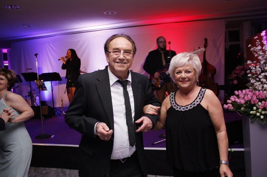 21. Fr&uuml;hlingsball im Autohaus Peter