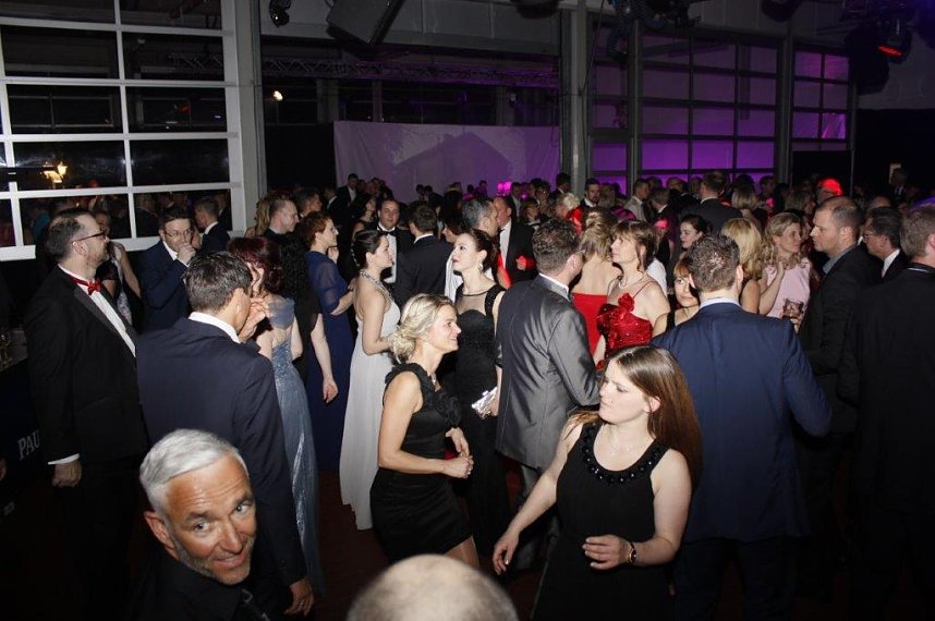 21. Fr&uuml;hlingsball im Autohaus Peter