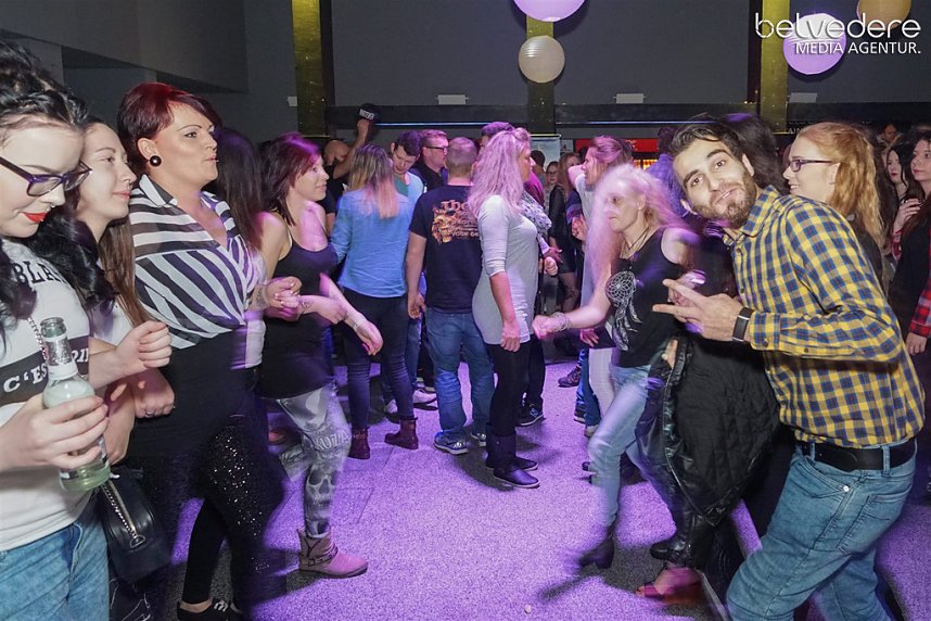 Party im Jugendclubhaus in Nordhausen - der Samstag