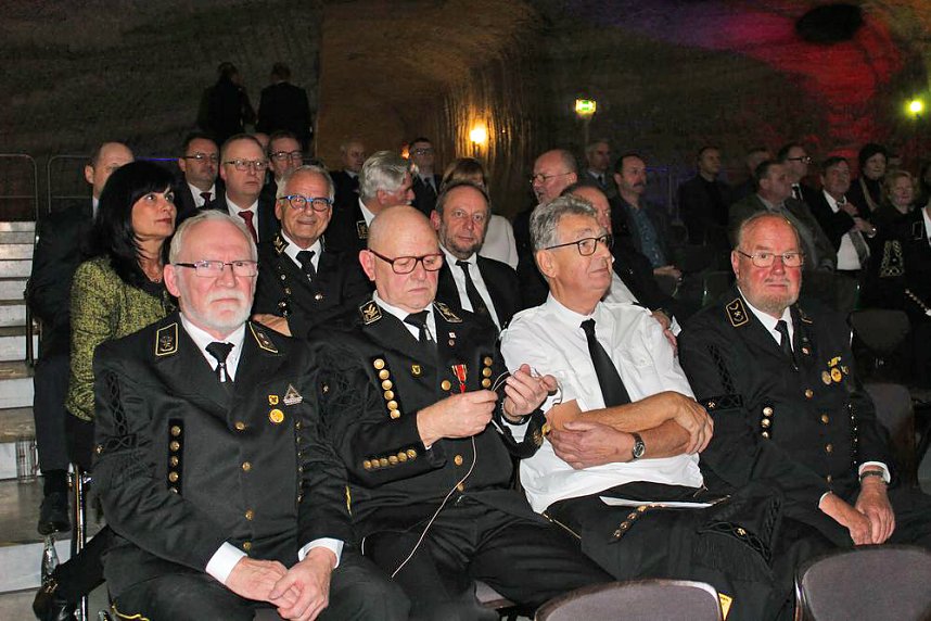 Ministerpr&auml;sident bekam Schl&auml;ge