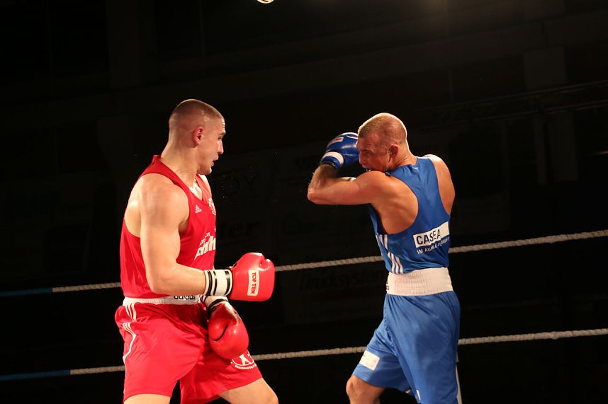 Grandiose Boxnacht in Nordhausen