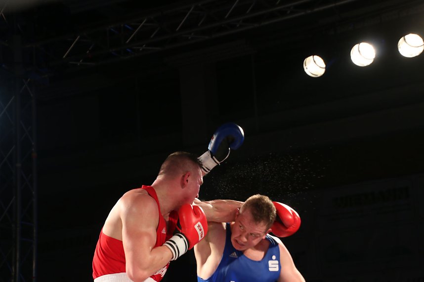 Grandiose Boxnacht in Nordhausen