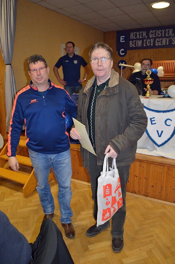 Fu&szlig;baller beim Skat