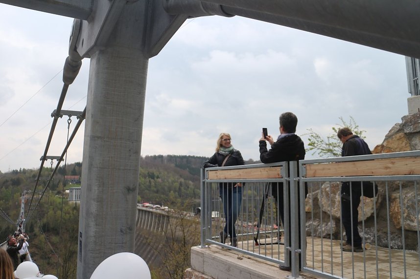 Titan RT - die l&auml;ngste Fu&szlig;g&auml;ngerh&auml;ngebr&uuml;cke der Welt wurde heute im Harz er&ouml;ffnet