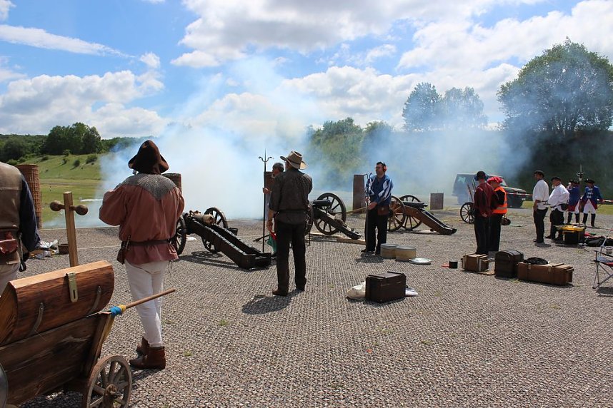 Gro&szlig;e Parade auf dem Dickkopf