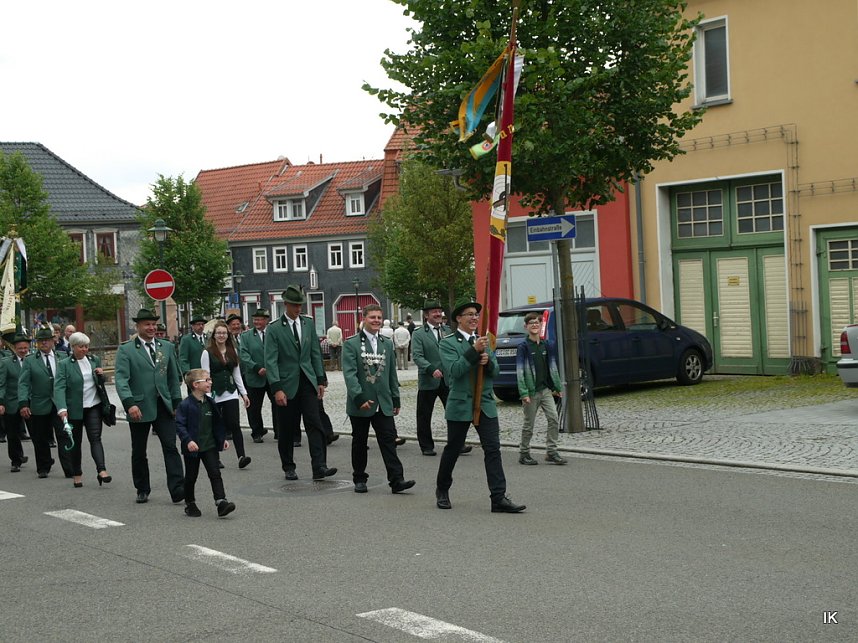 Sch&uuml;tzenumzug Dingelst&auml;dt