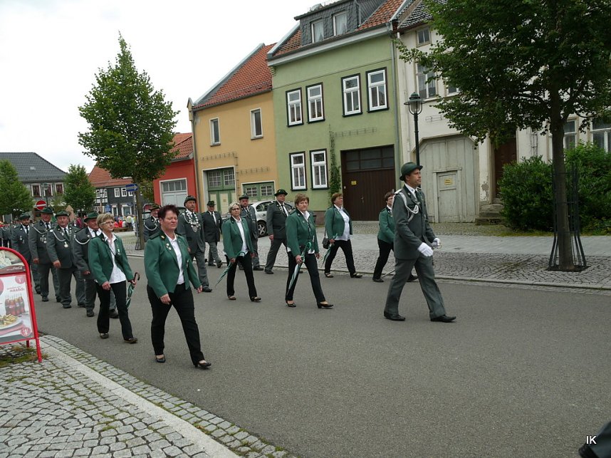 Sch&uuml;tzenumzug Dingelst&auml;dt