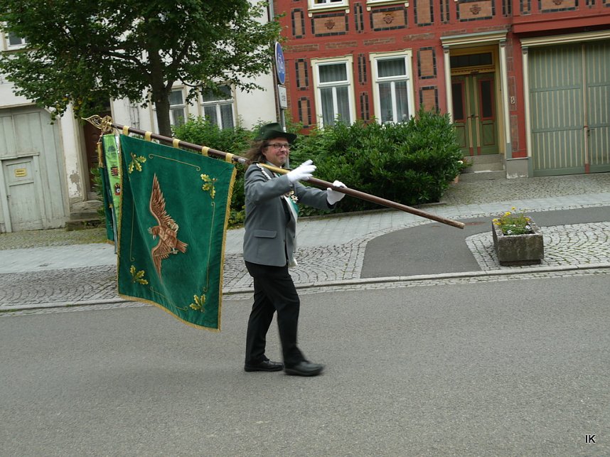 Sch&uuml;tzenumzug Dingelst&auml;dt