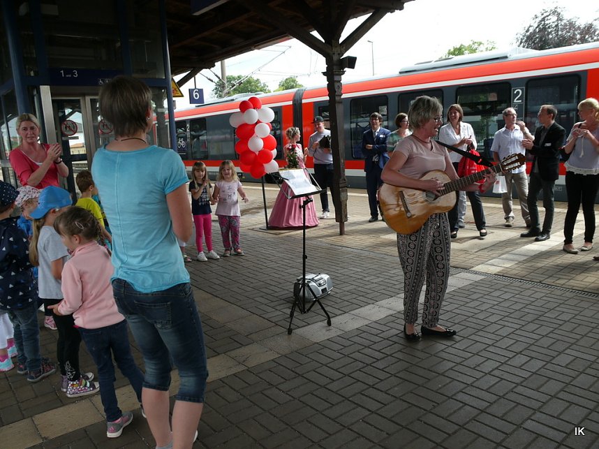 Neuen Zug in Leinefelde begr&uuml;&szlig;t