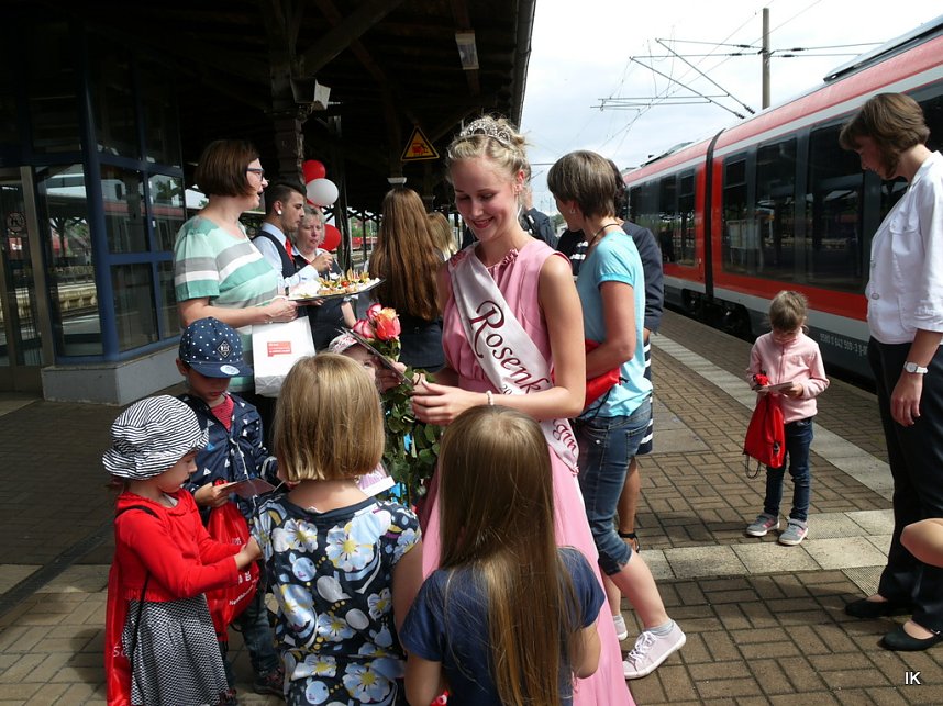 Neuen Zug in Leinefelde begr&uuml;&szlig;t