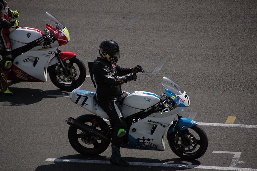 An der Piste und in der Stadt