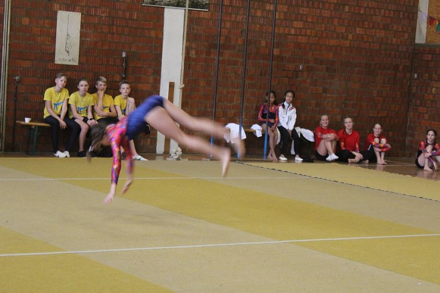 Herbstmeisterschaft im Mannschaftsturnen in Sondershausen
