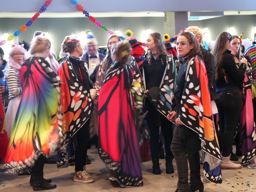 Empfang im Foyer am Rosenmontag
