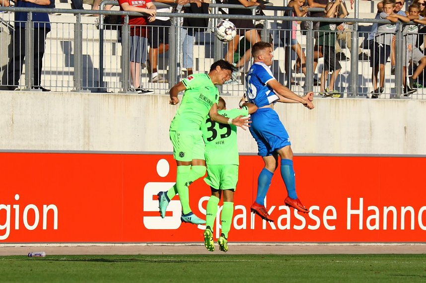 Wacker testete gegen Bundesligist in Hannover