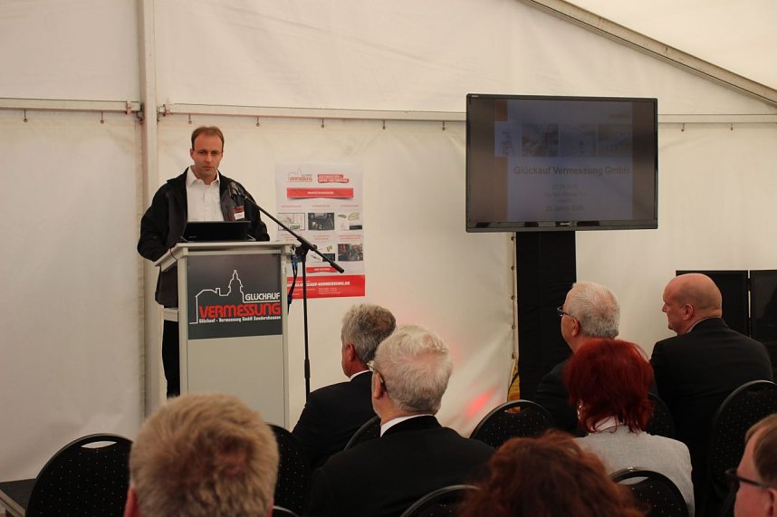 25 j&auml;hriges Betriebsjubil&auml;um bei der Vermessung