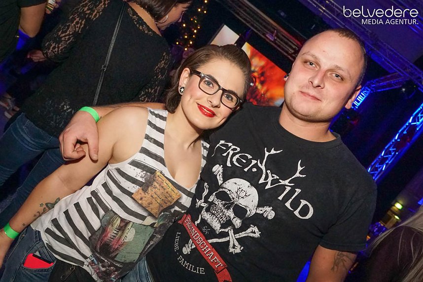 Party im Jugendclubhaus in Nordhausen - der Samstag