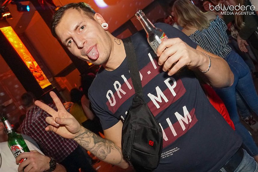 Party im Jugendclubhaus in Nordhausen - der Samstag