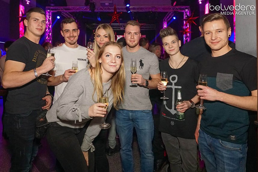 Party im Jugendclubhaus in Nordhausen - der Samstag