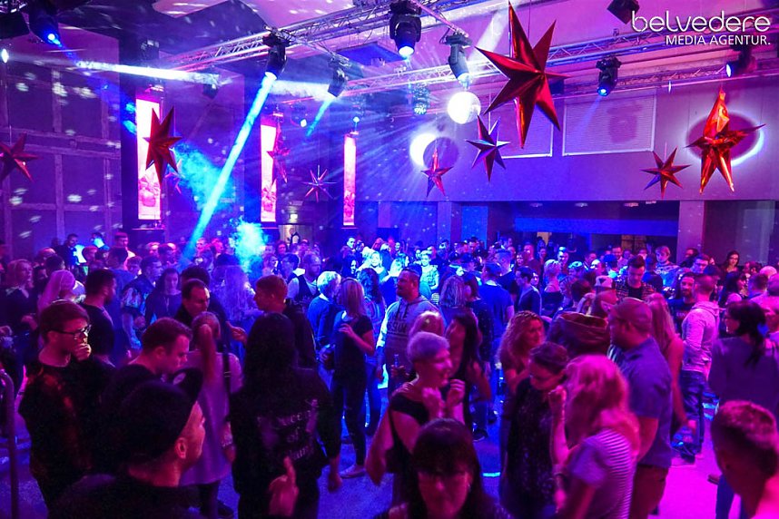 Party im Jugendclubhaus in Nordhausen - der Samstag